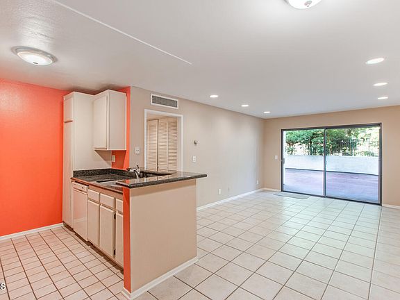2nd image of 4210 Via Arbolada Unit 123