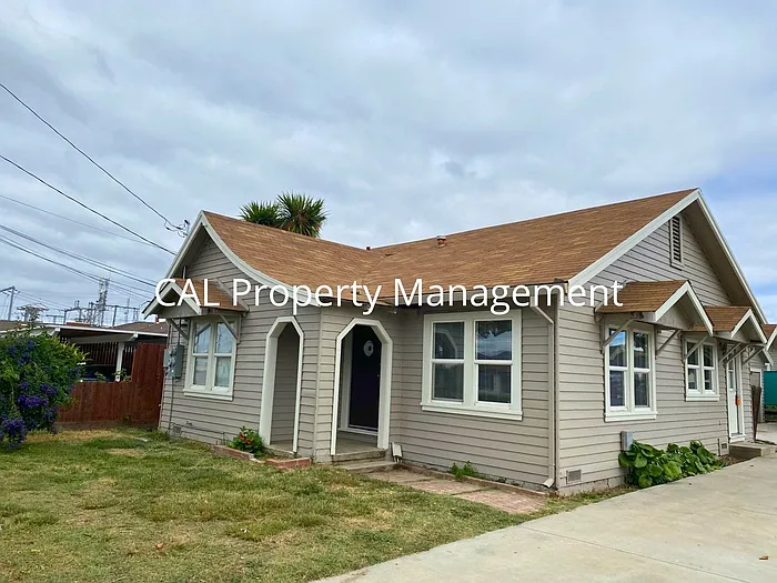 2 bed, 1.0 bath, 1000 sqft, $2,195 — Photo 1