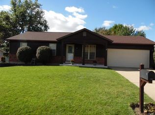 116 Stonecrest Ln, Saint Peters, MO 63304