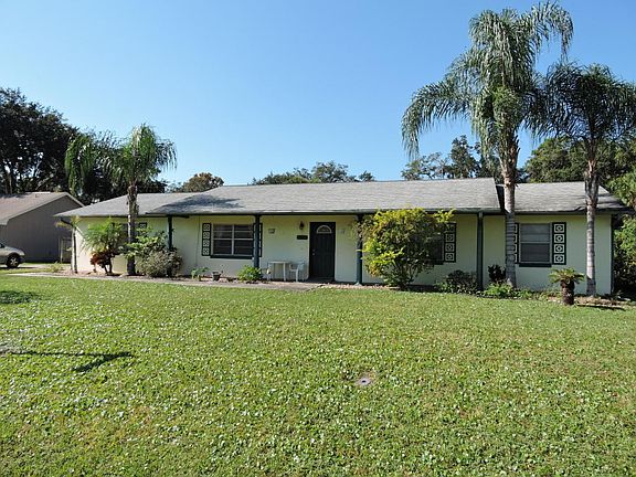 2nd image of 2412 Queen Palm Dr