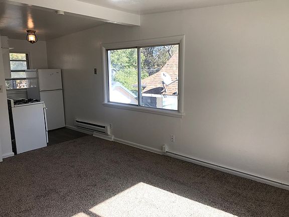 4th image of 153 E 16th St #2