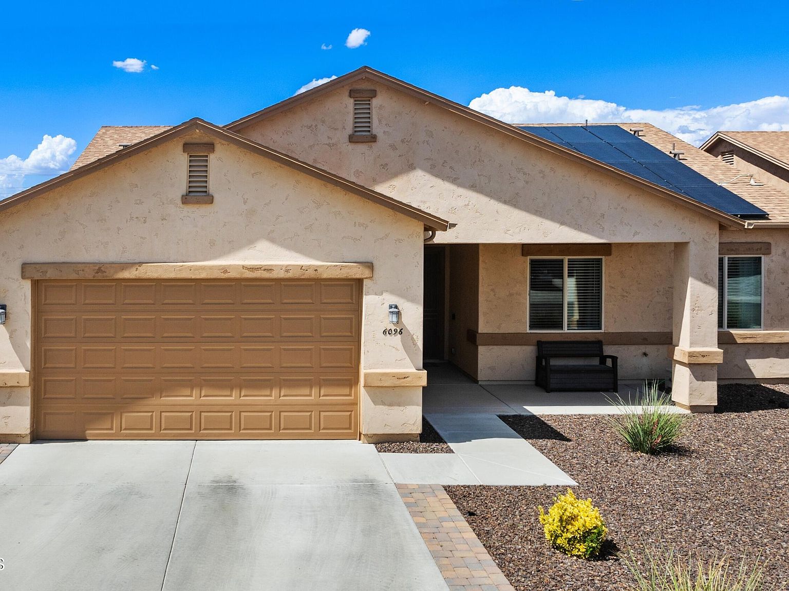 サカン｜ peak 6096 E Laguna Ln, Prescott Valley, AZ 86314 | Zillow
