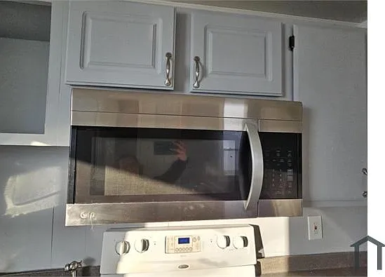 1701 Earhart Rd — Photo 17