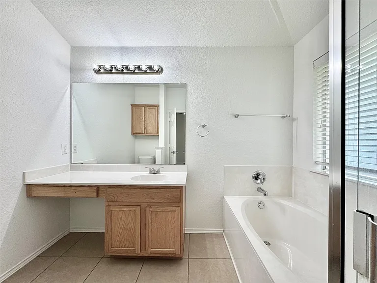 1015 Aiken Dr — Photo 21