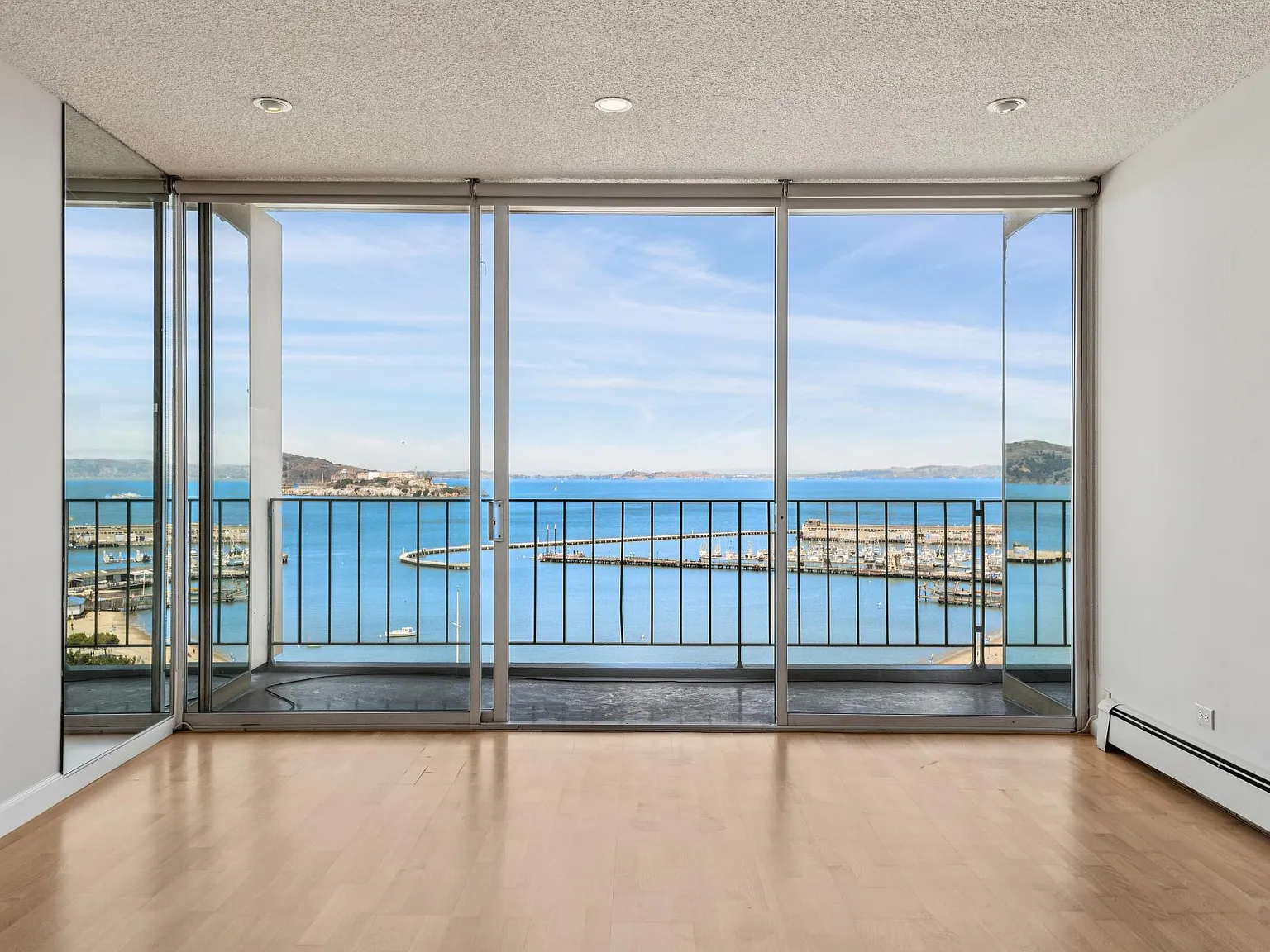 2 bed, 1000 sqft, $8,690 — Photo 4