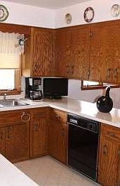 5th image of 439 Park View Dr