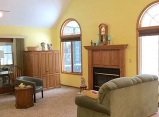 359 E Carmel Dr, Sanford, MI 48657