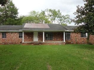 7682 Melvin Rd, Gilbertown, AL 36908