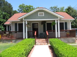 517 S Laurel Ave, Luling, TX 78648