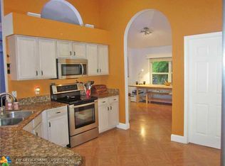 5310 Homeland Rd, Lake Worth, FL 33449