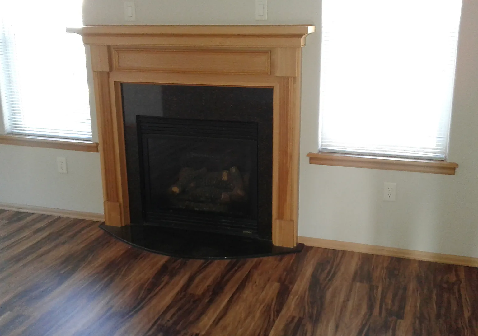 Desirable area of Central Point - Single Story — Photo 3