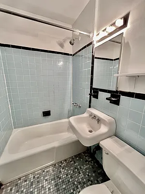 Rented by REAL New York | media 11
