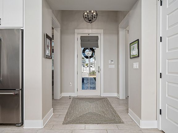 4th image of 124 Reserve Ln