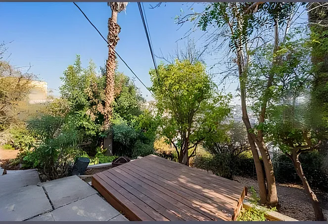 3270 Descanso Dr — Photo 15