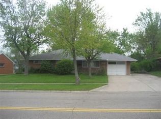 5227 Powell Rd, Dayton, OH 45424