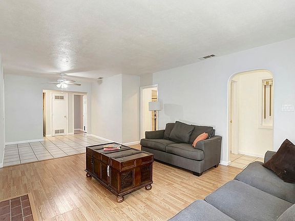 5th image of 1523 Virginia Ave