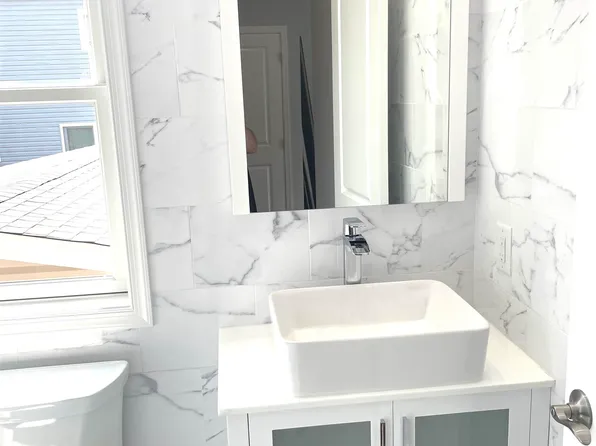 761 B 4th Street image 16 of 34