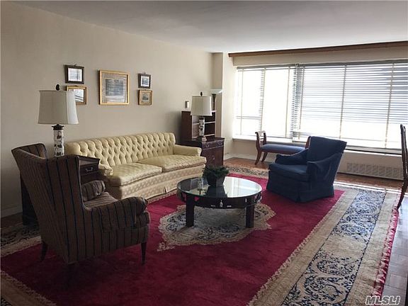 2nd image of 16625 Powells Cove Blvd APT 16G