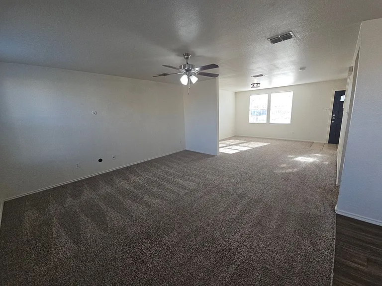 1432 Lauren Dr — Photo 6
