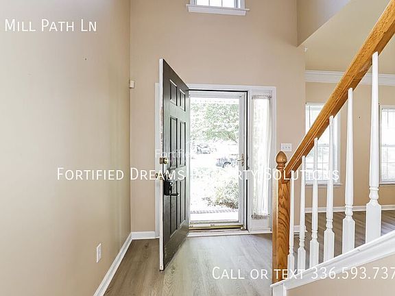 3rd image of 8 Mill Path Ln