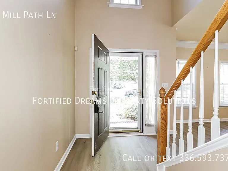 8 Mill Path Ln — Photo 3