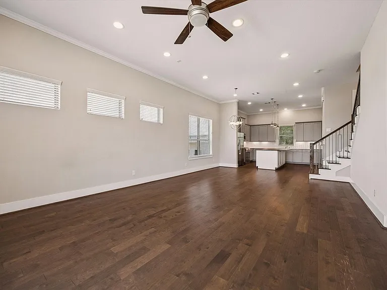 5912 E Post Oak Ln — Photo 7