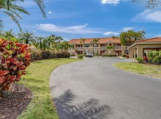 2488 Millcreek Ln APT 104, Naples, FL 34119