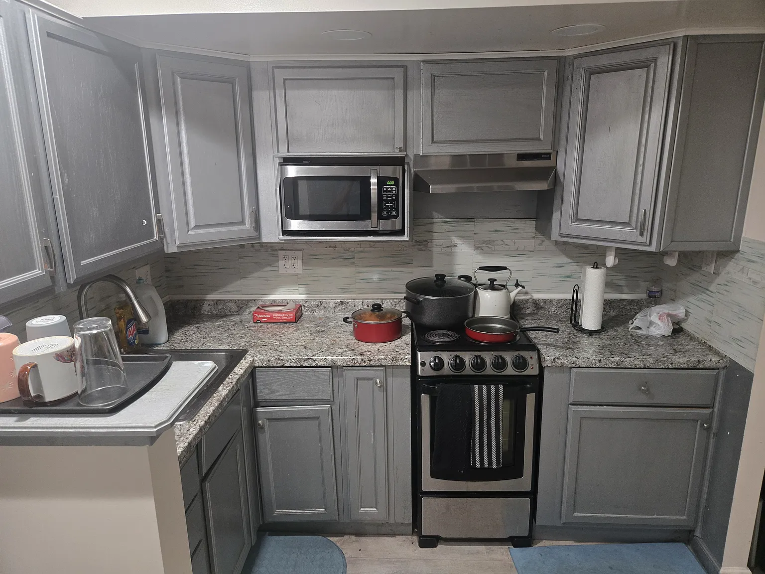 5 bed, 3886 sqft, $1,000 — Photo 4