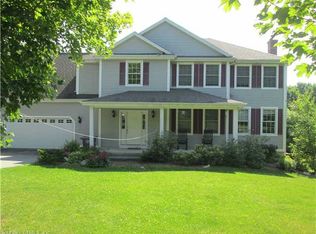 20 Laurel Hill Dr, Niantic, CT 06357