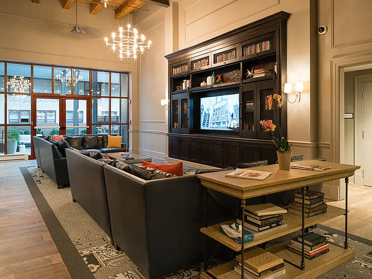 Beautiful lobby with ample guest seating!