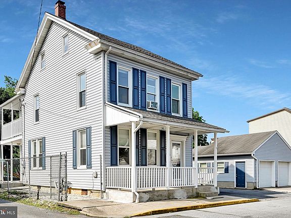 2nd image of 24 Folmer St