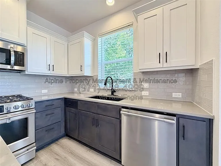 7226 SE Blanton St — Photo 7