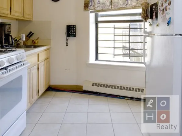 157 Broome Street image 1 of 5