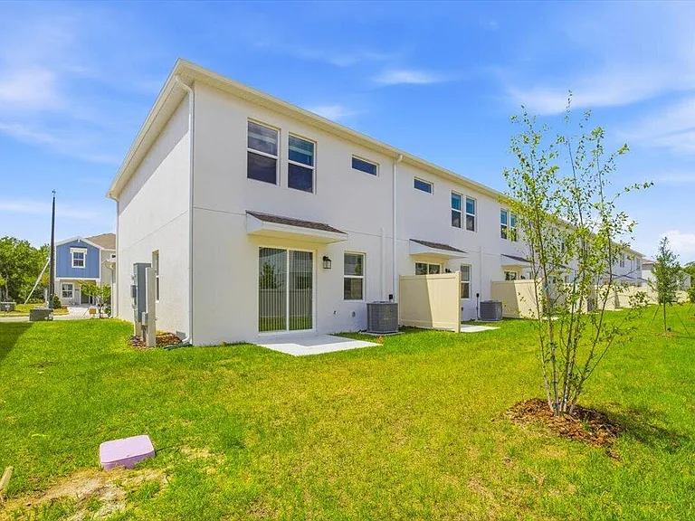 3064 Chromatic St — Photo 26