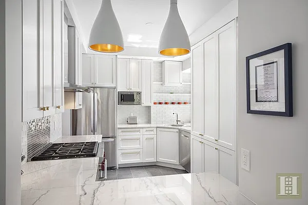 Sold by Halstead Real Estate | media 26