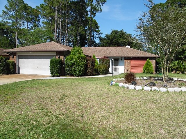 1st image of 42 Breeze Hill Ln