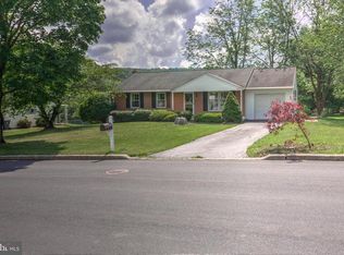 1478 Lotus Dr, Pottstown, PA 19464