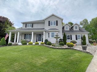 60907 Ridgepoint Ct, Elkhart, IN 46517