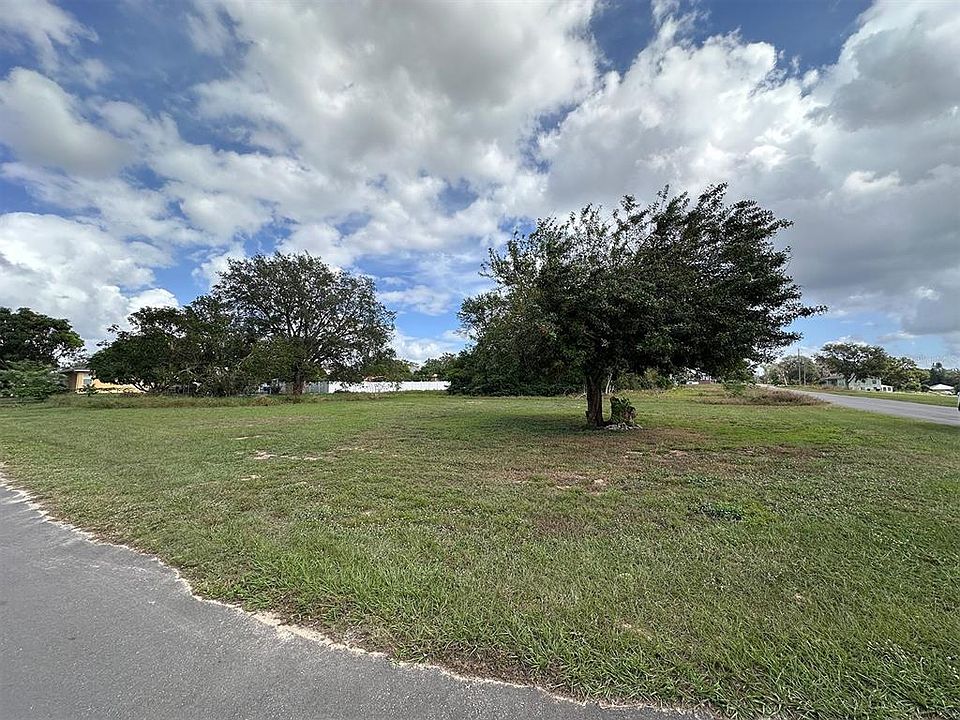 1st image of GATES AVENUE W LOT 8