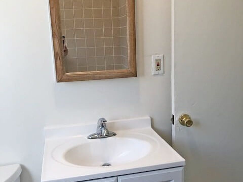 16701 Liberty St. - Bathroom