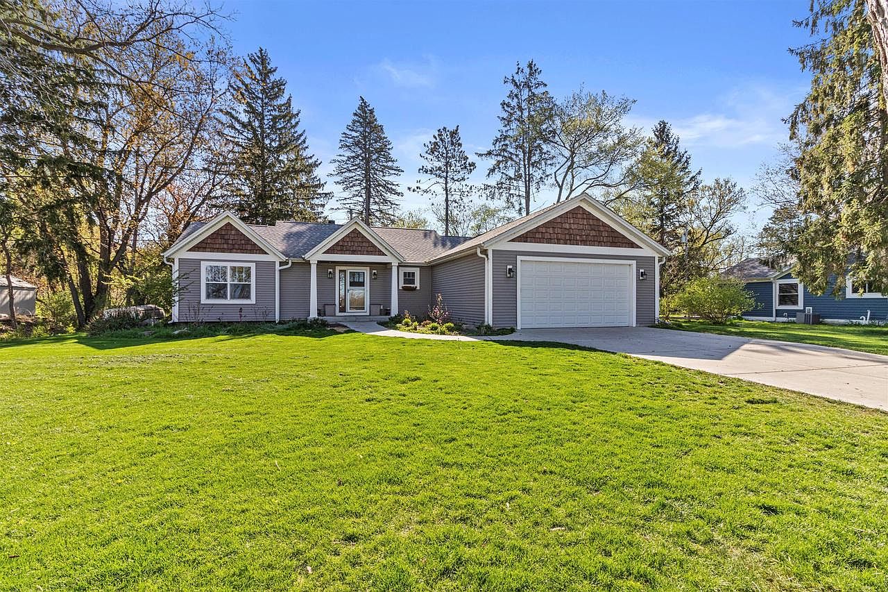 W377S3538 Lake DR, Dousman, WI 53118 Zillow
