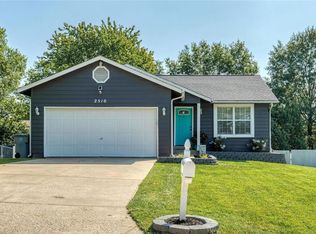2510 Amarillo Dr, O'Fallon, MO 63368
