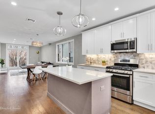 726 E 9th St, Brooklyn, NY 11230
