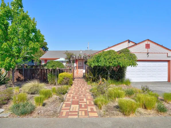 1412 Lassen St, Vallejo, CA 94591