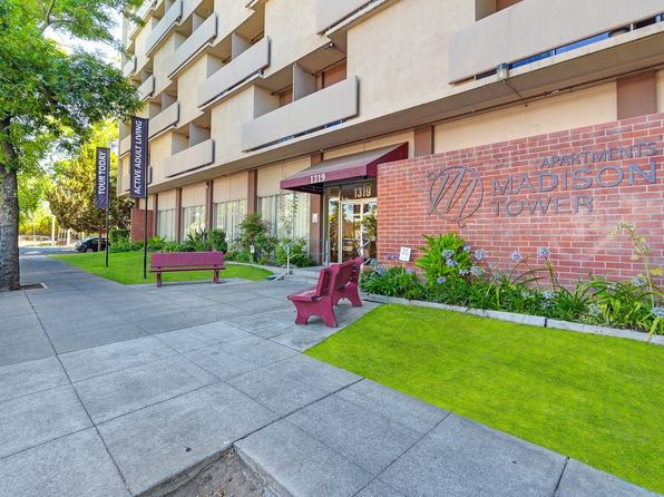 1319 N Madison St #205