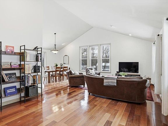 4th image of 99 Brown Hill Road