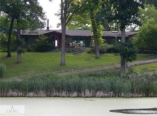 13389 Peacock Rd, Laingsburg, MI 48848