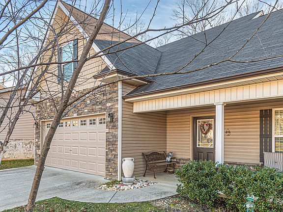 2nd image of 5454 Creekhead Cove Ln