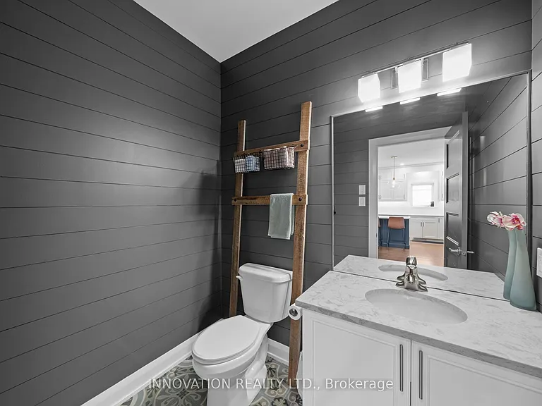 601 Meadowridge Cir — Photo 18