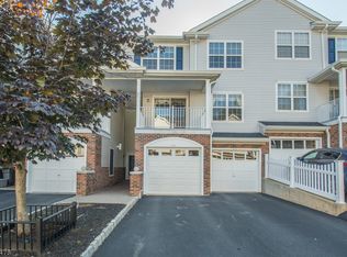 809 Buckland Ct, Denville, NJ 07834